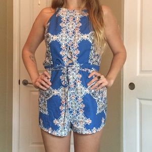 Free People romper 🎨